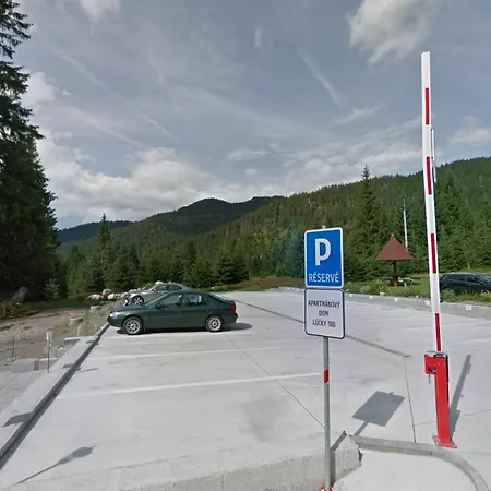Ff Jasna Lucky Lägenhetshotell 3*